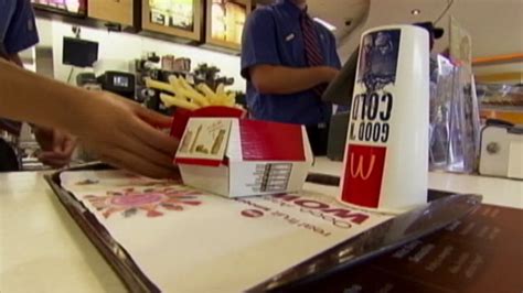 Mcdonalds Customer Calls 911 Over Cold Burger And Fries Abc13 Houston