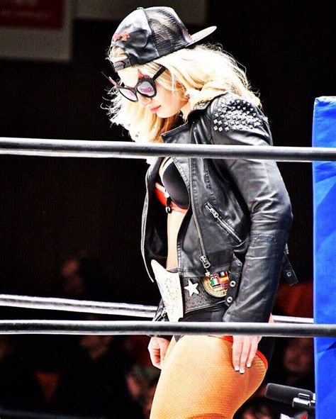 Toni Storm Lucha Libre Lucha