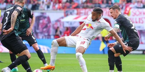 Zwei Sp Te Tore Rb Leipzig Besiegt Sv Werder Bremen Knapp