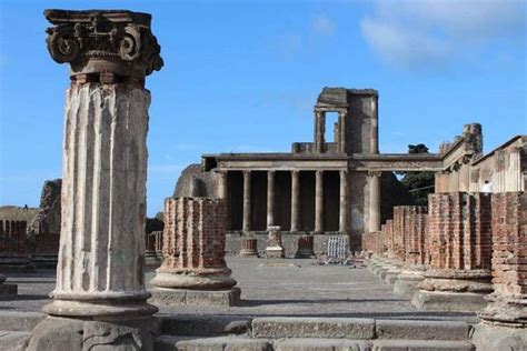 Rome to Pompeii Semi-Private Half-Day Tour with Admission 2024