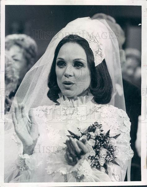 1974 Hollywood Actress Valerie Harper Press Photo Historic Images