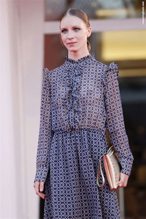 Ekaterina Buscemi Nude OnlyFans Leaks Fappening FappeningBook