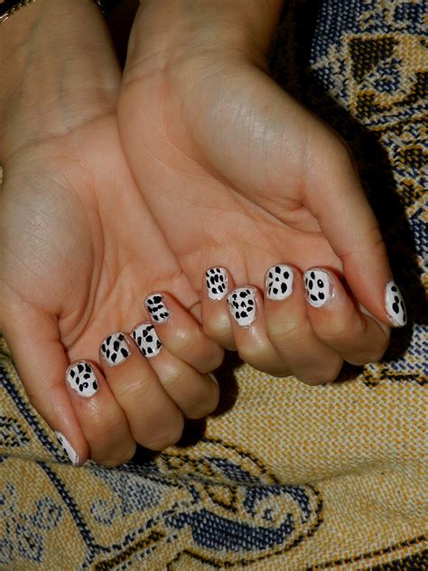 Nailspiration: Dalmatian Print | Fashionista New York Girl