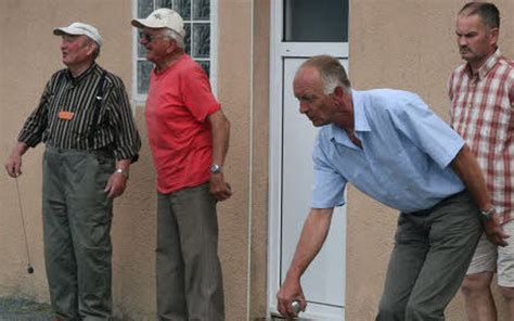 P Tanque Doublettes Au Premier Concours Le T L Gramme