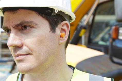 What Stops Young Construction Workers From Using Hearing Protection