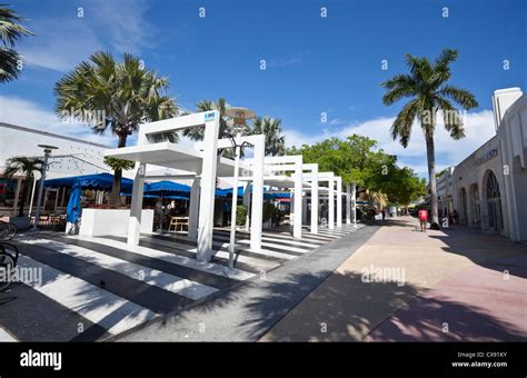 Lincoln Road Mall South Beach Miami Beach Florida Usa Stock Photo