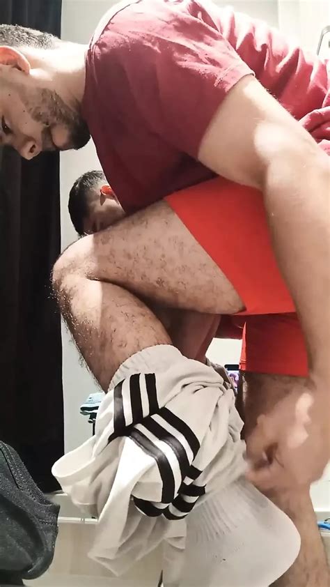 In The Store S Fitting Room Gay Amateur Amateur Porn Feat Tommhot By FapHouse XHamster