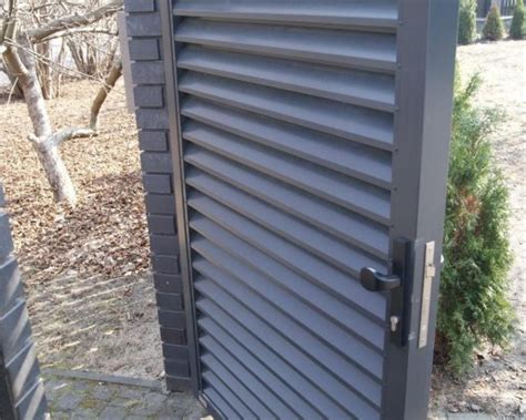 Красивые заборы стран мира | Fence, Tall cabinet storage, Aluminium gates