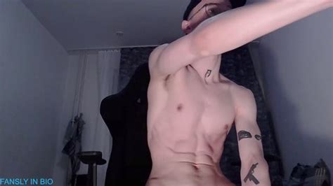 Dan Unleashes Huge Cumshot On Webcam Gay Bingo