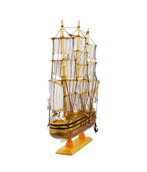 Miniatura Barco Navio Veleiro Madeira Casco Marrom Base Branca 37