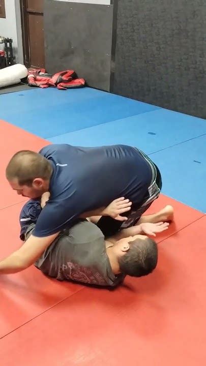 Heres A Tip To Pass Knee Shield From Half Guard Bjj Mma Shorts