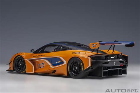 McLaren 720S GT3 Presentation #3 1:18 model car AUTOart 81942 - Modelkars