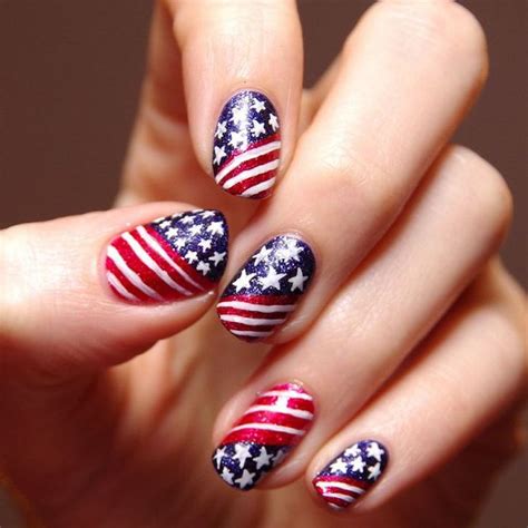 20 Awesome American Flag Nail Art That You Must See Https Fasbest