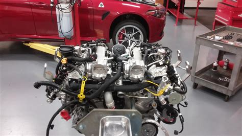 Attn Gearheads Quadrifoglio Engine Pics Alfa Romeo Giulia Forum