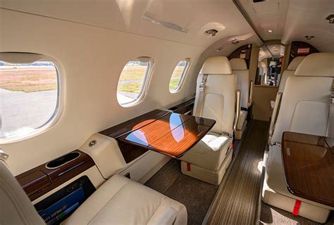 Phenom 300 Priester Aviation