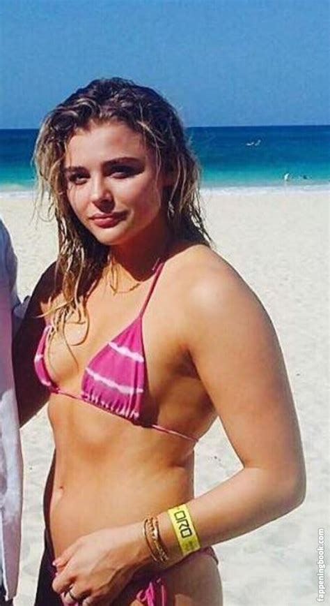 Chloë Grace Moretz Nude The Fappening Photo 2071135 FappeningBook
