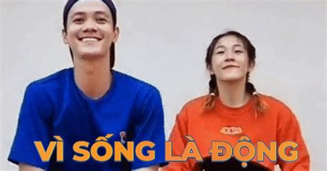 Vũ trụ TikTok lại dậy sóng với điệu nhảy hot trend sống là động