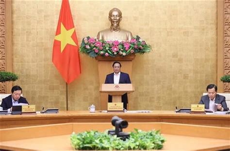 Prime Minister chairs November government meeting - Vietnam Economic ...