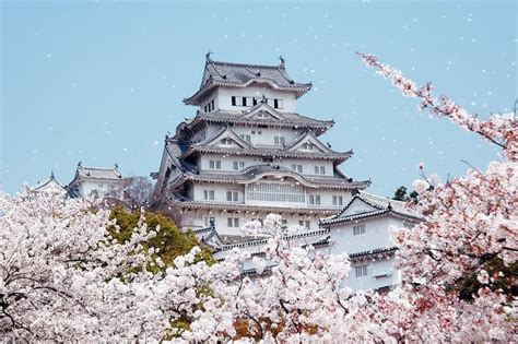 Himeji Castle Unesco World Heritage Site Near Kobe Go Guides