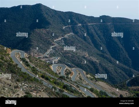 Asmara Massawa Road, Massawa, Eritrea Stock Photo - Alamy