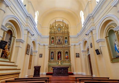 Iglesia Santa Barbara Quito