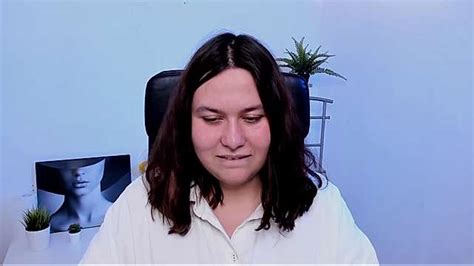 Selena Station Naked Stripping On Cam For Live Sex Video Chat InTheCrack