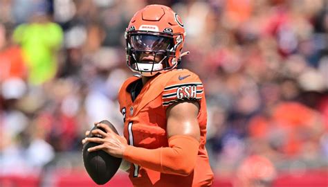 Bears Qb Justin Fields Pulls Back Criticism Of Coaches For ‘robotic