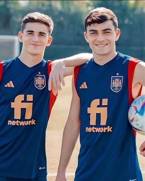 Gavi y Pedri Fotos de barcelona fc Jugadores de fútbol Futbol