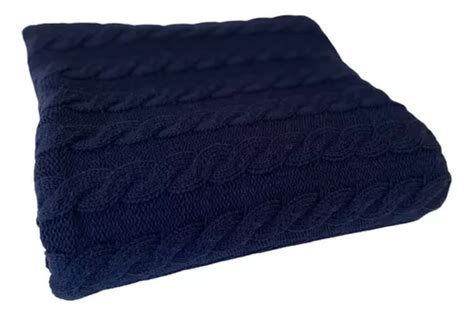 Peseira Trico Sala Cama Solteiro 130cm X 60cm Cor Azul Marinho Desenho