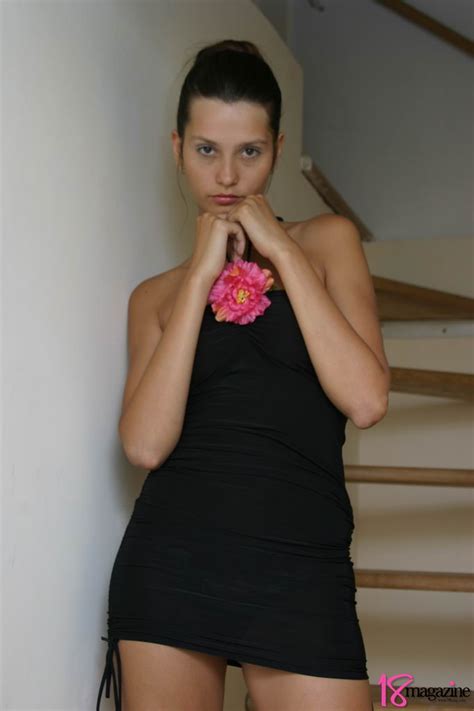Jessica Nude In Flower Bikini Free Magazine Picture Gallery At Elite Babes