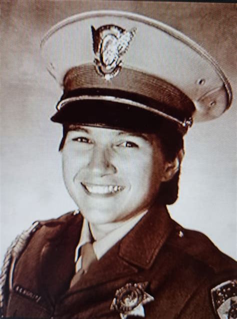 Los - We Remember and Honor California Highway Patrol Officer Noreen A
