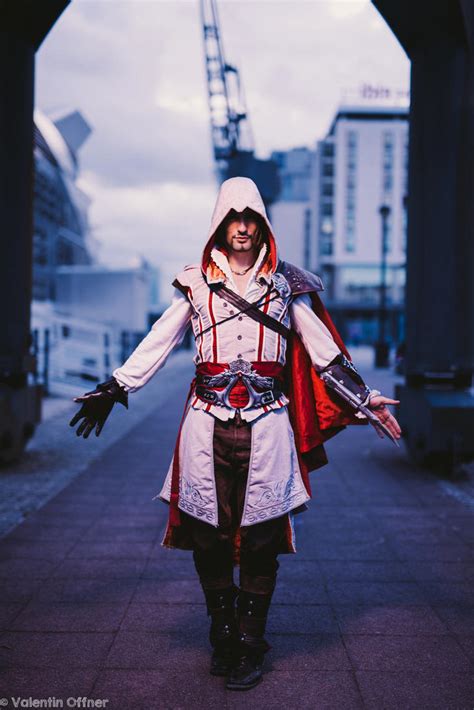 Ezio Auditore Cosplay Assassinscreed 2 Mcm London By