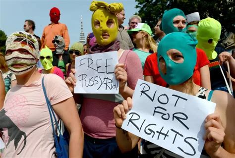 Protestas A Favor De Las Pussy Riot Imágenes