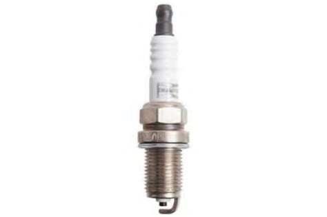 Champion Copper Spark Plug Rc87ycl OE 033 X 4 Pack RENAULT CLIO Laguna ...