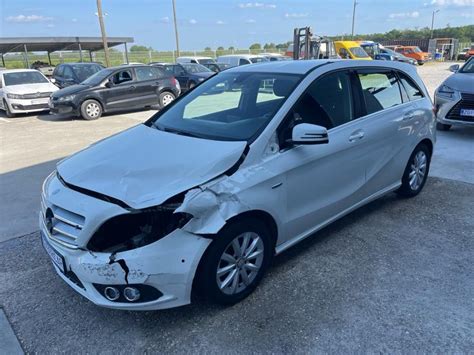 Mercedes Benz B Klasa Cdi G Karambol Prodajem God