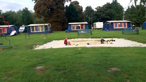 Laleham Camping Club, Chertsey, Surrey - Updated 2025 prices | Pitchup.com