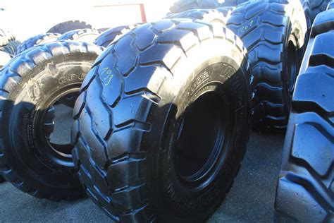 23 5R25 Bridgestone VJT