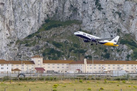 EL TRÁFICO DE PASAJEROS DEL AEROPUERTO DE GIBRALTAR CRECE MÁS DE UN 8