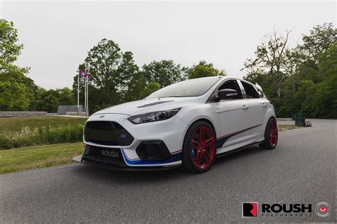Roush Ford Focus RS Gets Candy Red Vossen Wheels - autoevolution