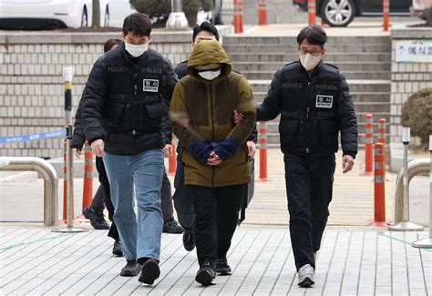 둔기로 아내 살해 혐의대형로펌 출신 50대 변호사 구속 한국경제