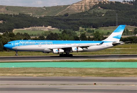 LV CSX Aerolíneas Argentinas Airbus A340 313 MAD John Boulin Flickr