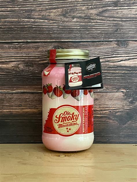 Ole Smoky White Chocolate Strawberry Cream Moonshine Christmas Editio 3brothersliquor