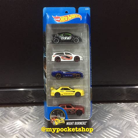 Hot Wheels NIGHTBURNERZ 5 PACK W VOLKSWAGEN NEW BEETLE CUP AUDACIOUS