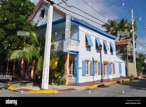 Key West Fl Blue Heaven Restaurant Stock Photo Alamy