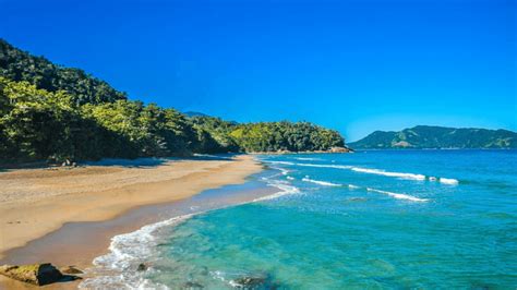 Praia da Almada Onde fica o que fazer e tudo sobre o incrível destino