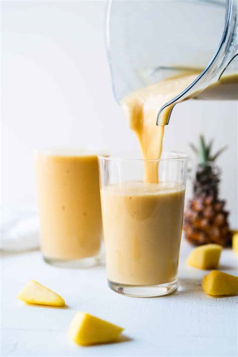 Mango Pineapple Smoothie (Easy and Healthy!) - Free Your Fork