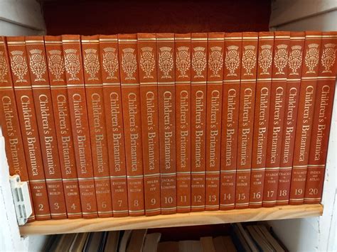 1975 Limited Childrens Encyclopedia Britannica Complete Set Of Volumes