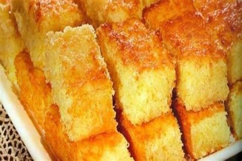 Bolo de mandioca simples Receita Rápido