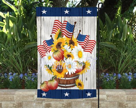 Usa Patriotic Garden Flag Design Farmhouse Th Of July Etsy