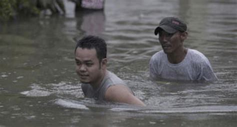 Torrenciales Lluvias Paralizan La Capital De Filipinas MUNDO CORREO